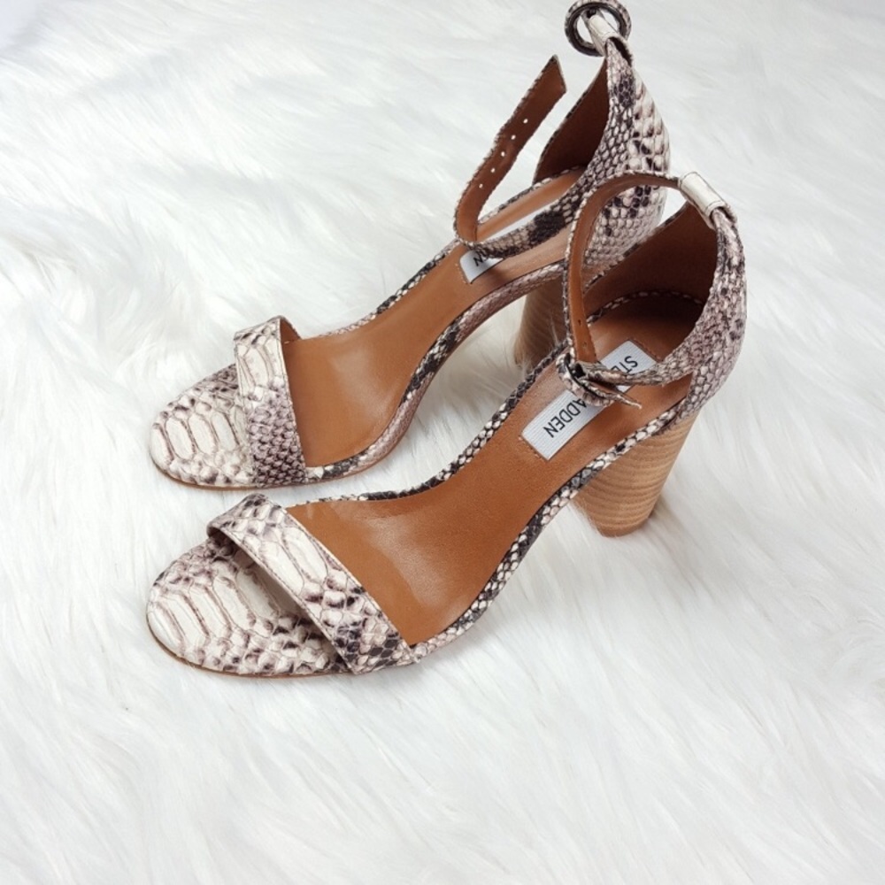 Steve Madden Sara animal sandals